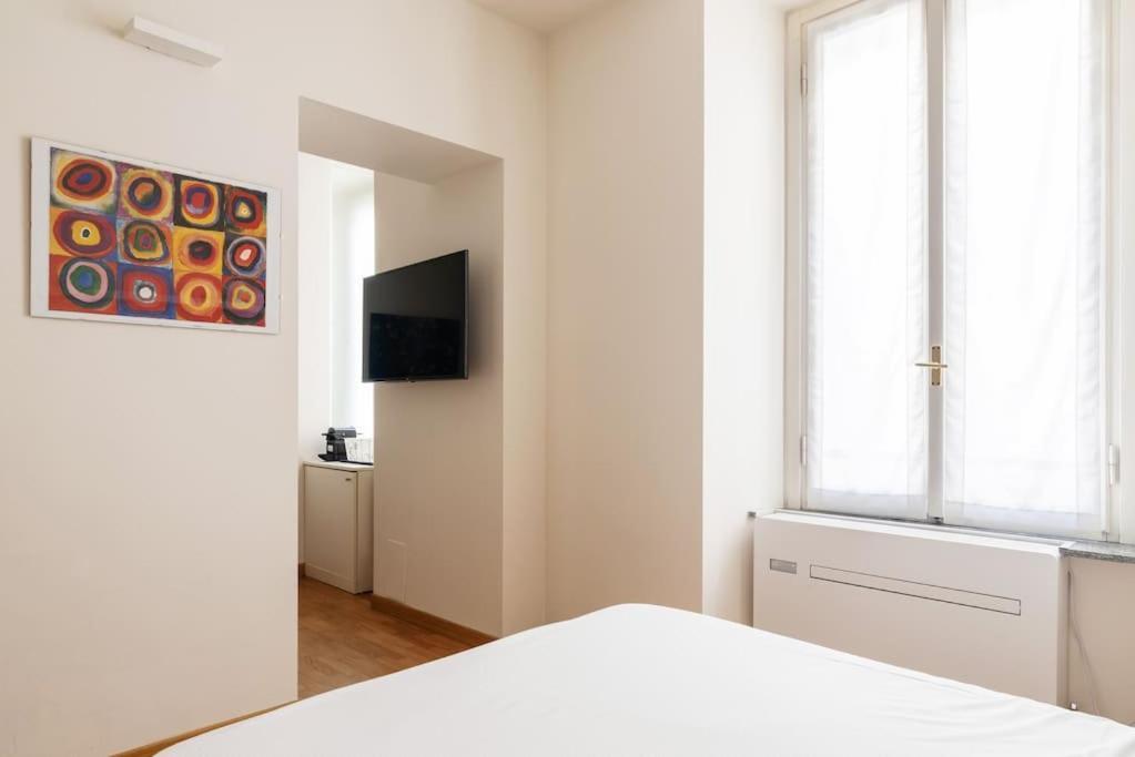 Studio Apartment Brera Milão Exterior foto