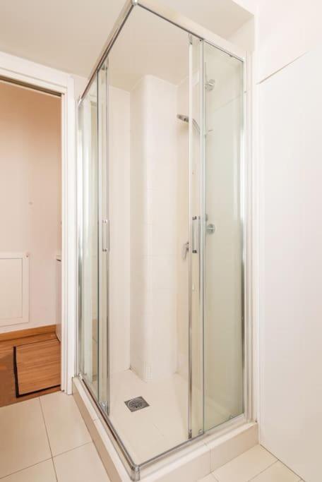 Studio Apartment Brera Milão Exterior foto