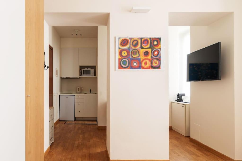Studio Apartment Brera Milão Exterior foto